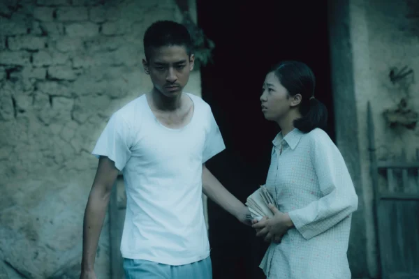 劉敬與白小櫻在《夢蛇》中飾演1950年代的角色