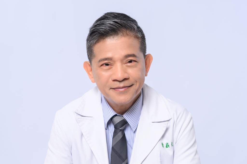 分子醫學專家曾嶔元醫師
